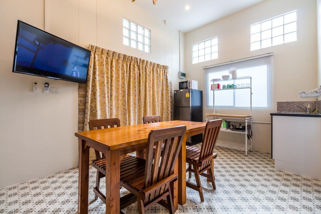 Eriksson Guesthouse Patong Rom bilde