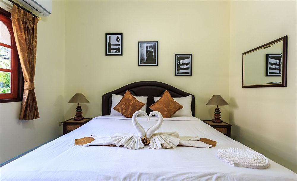 Eriksson Guesthouse Patong Eksteriør bilde
