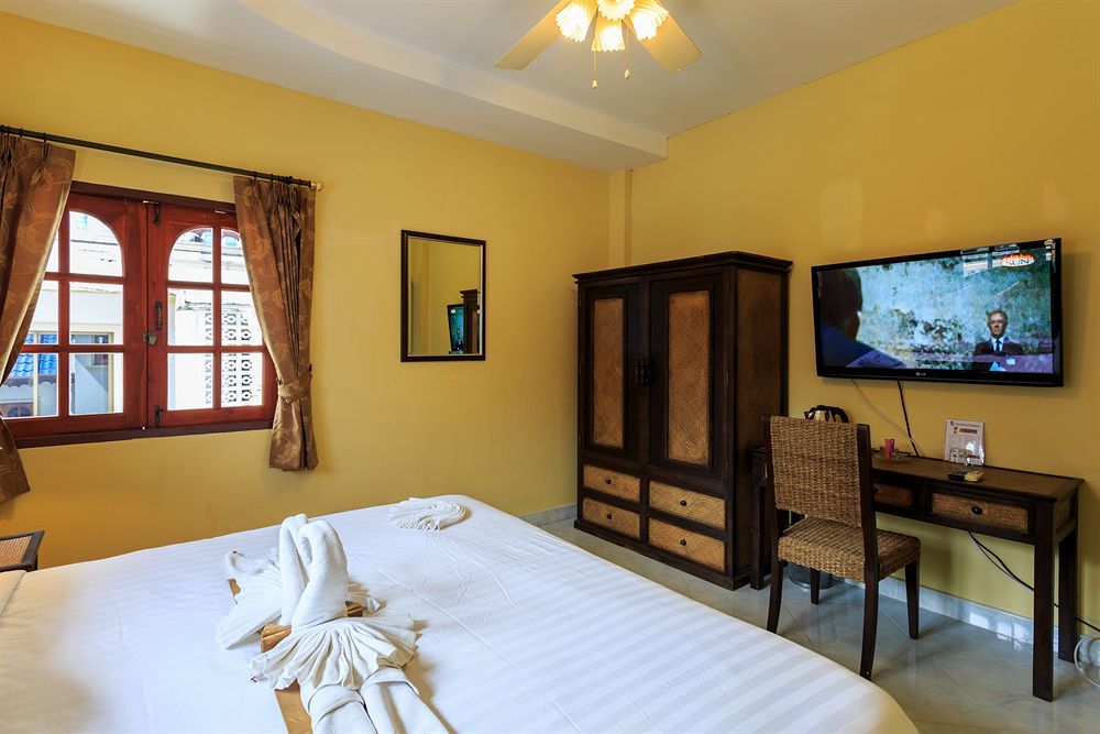 Eriksson Guesthouse Patong Eksteriør bilde