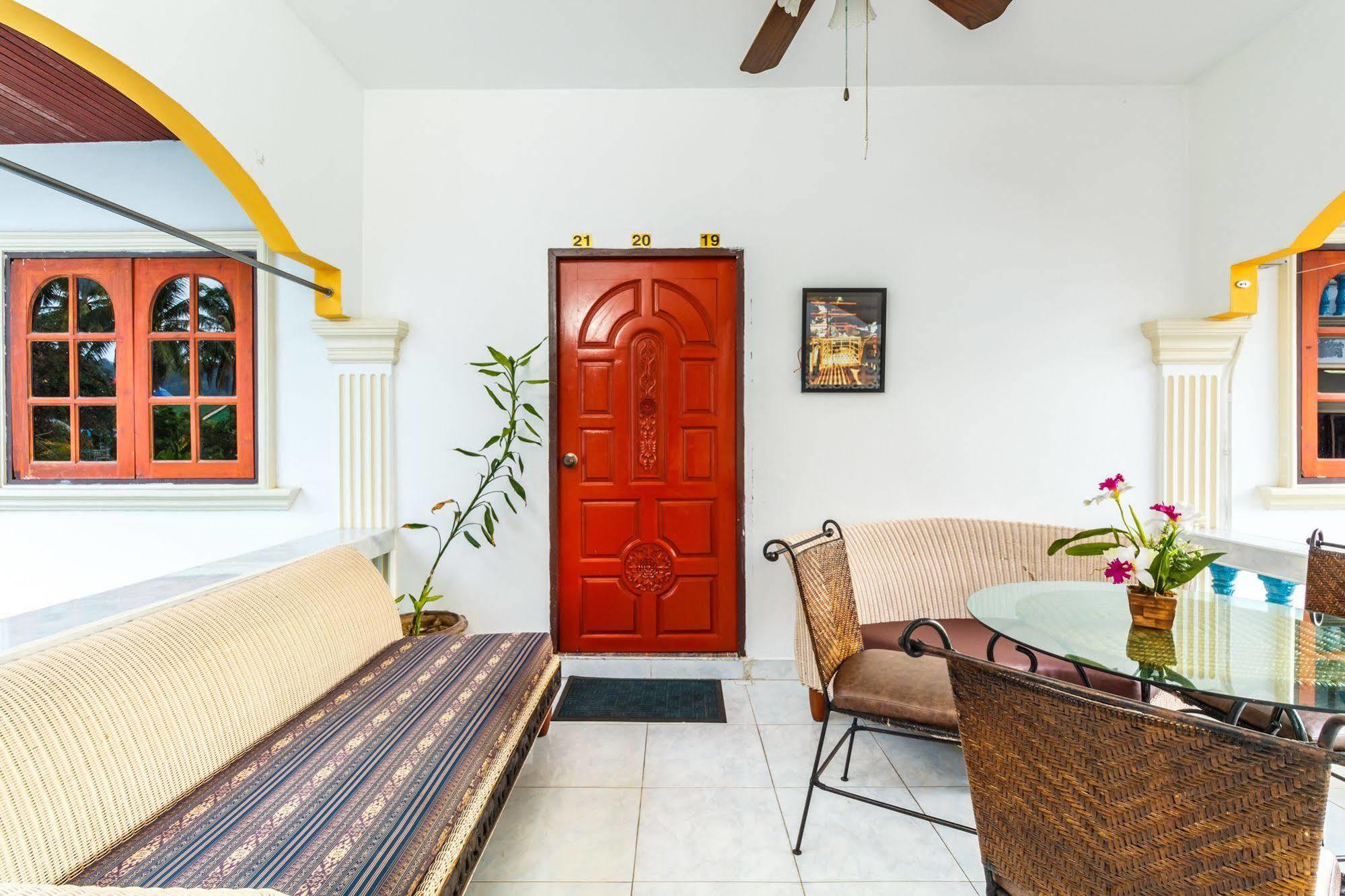 Eriksson Guesthouse Patong Eksteriør bilde