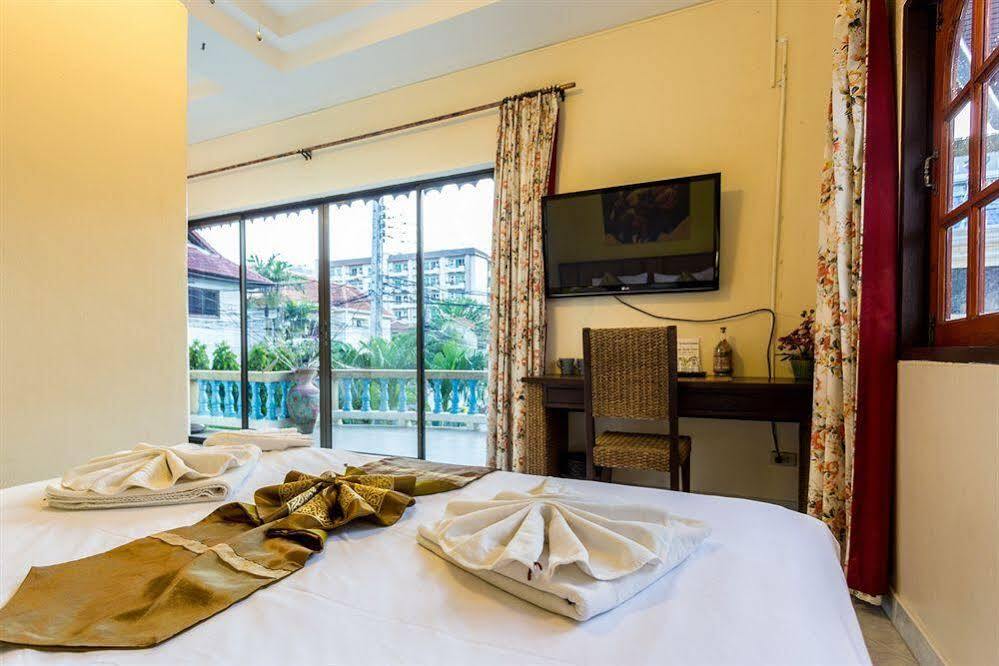 Eriksson Guesthouse Patong Eksteriør bilde