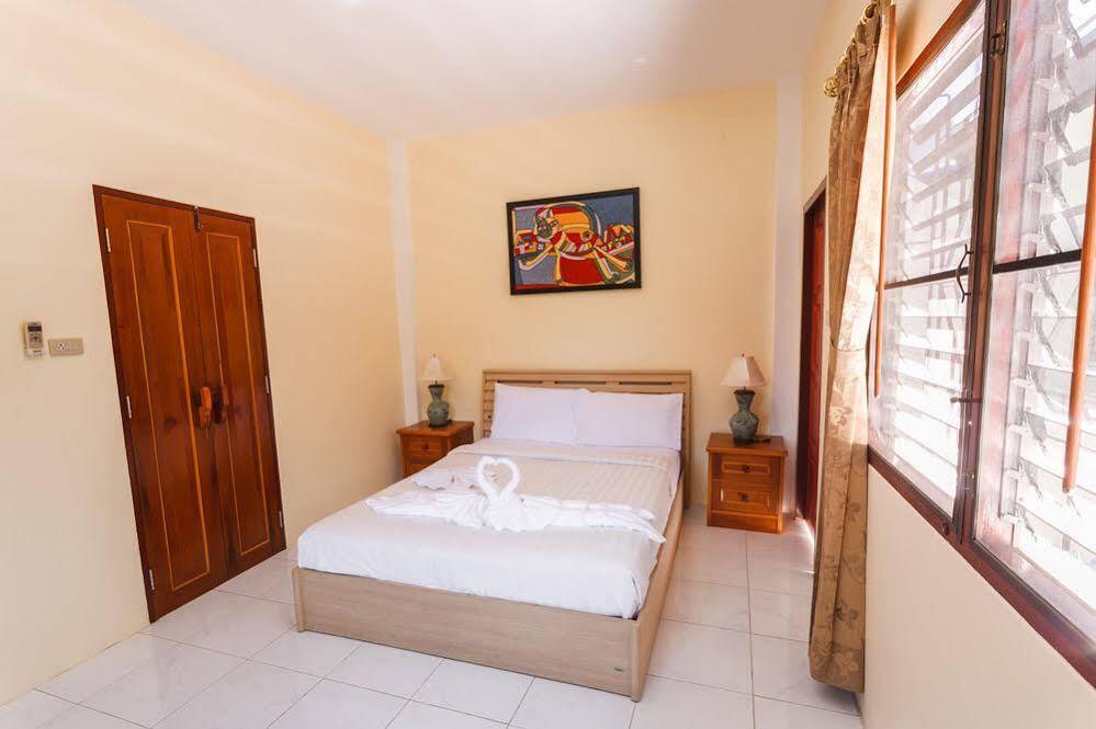 Eriksson Guesthouse Patong Eksteriør bilde